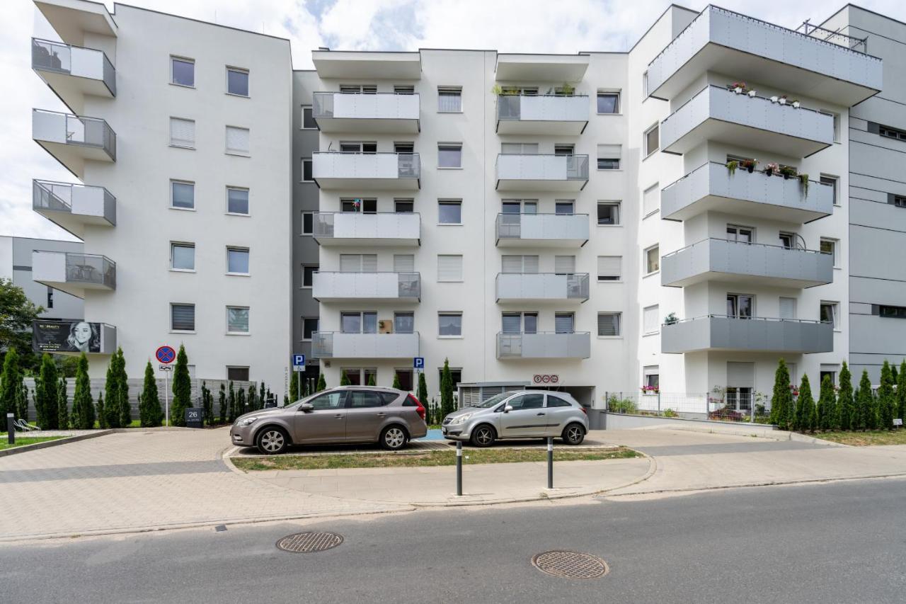 With Garden Wolkowyska By Renters Apartment Posen